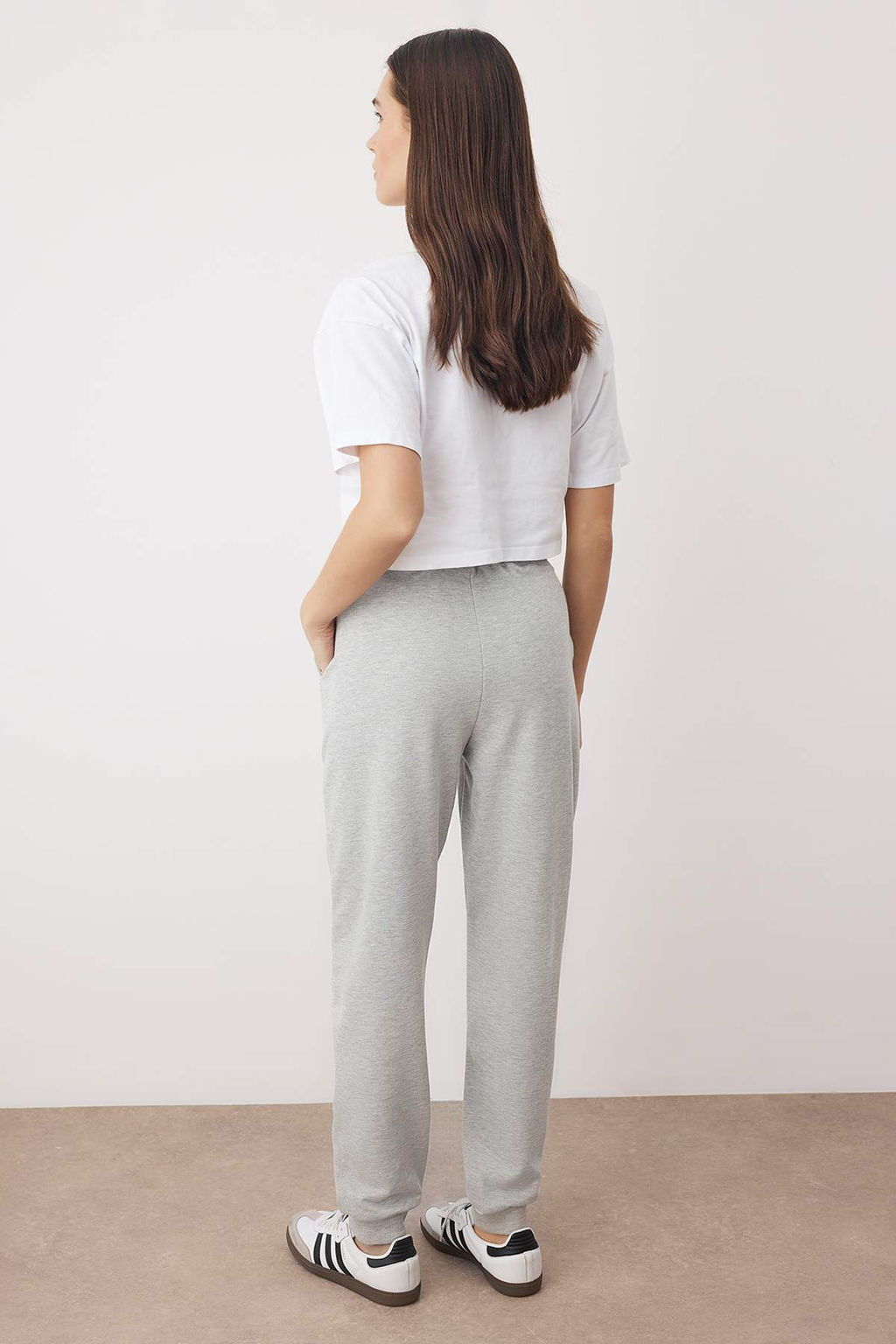 Gri Melanj Bel Detayl? Jogger Kal?n Ici Polarl? Orme Esofman Alt? TWOAW26EA00018 - Trendyolmilla фото 4