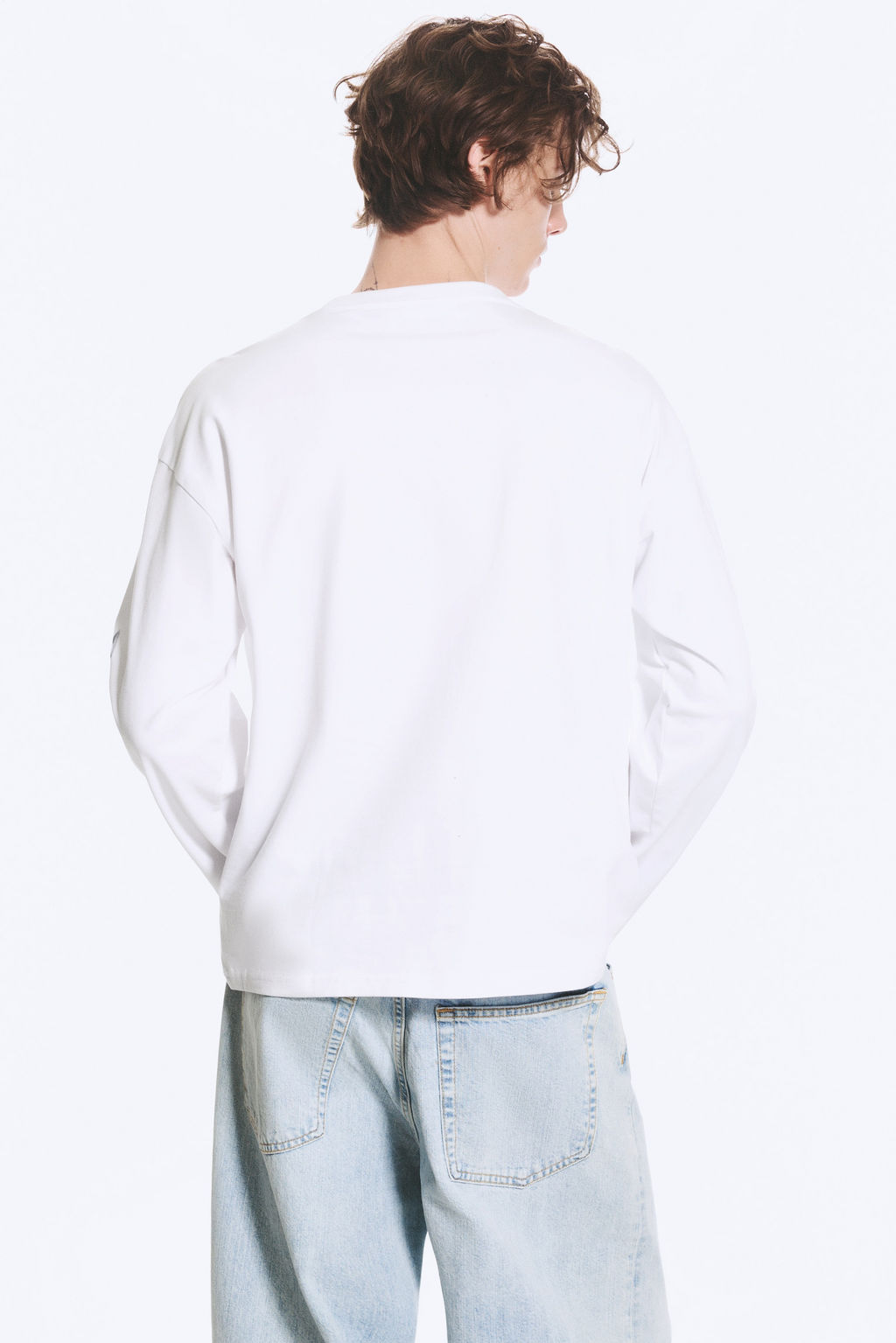 Camiseta boxy de manga larga y estampado gr?fico - H&m фото 3
