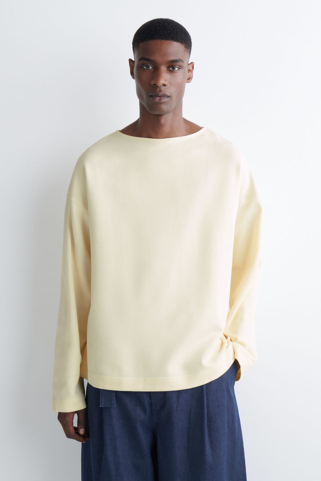 SUDADERA OVERSIZE DE CUELLO BARCO - H&m фото 2