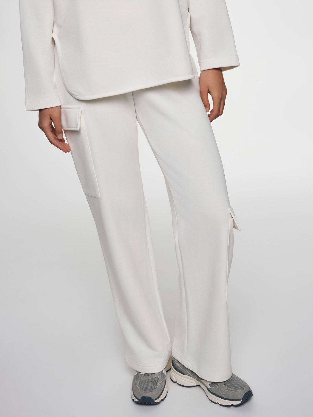 CONTE Брюки из футера с накладными карманами LBK 2584 off-white - Conte elegant фото 3