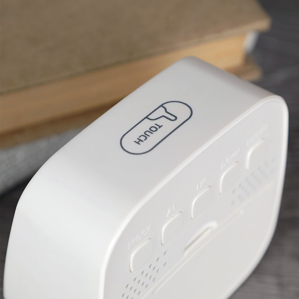 Часы настольные электронные 8х8х4,7 / 2306 /уп 120/ (Белый)