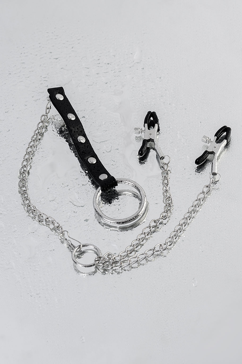 Зажимы для сосков с кольцом для пениса Metal by TOYFA, серебряные, 60 см