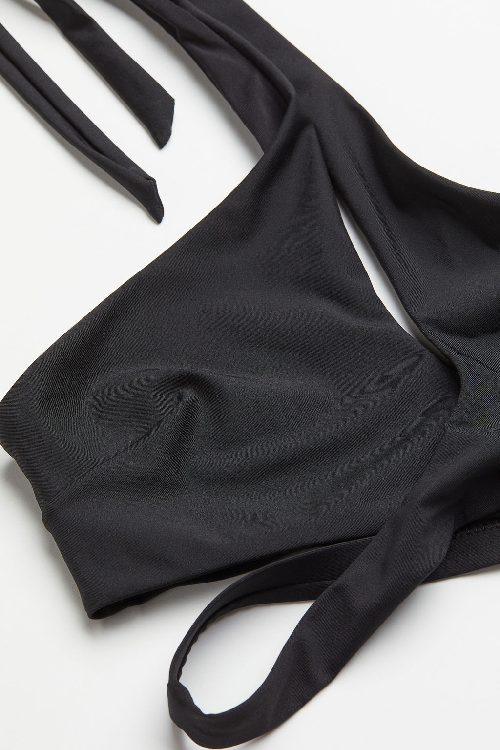 Top de bikini con escote halter - H&m фото 2