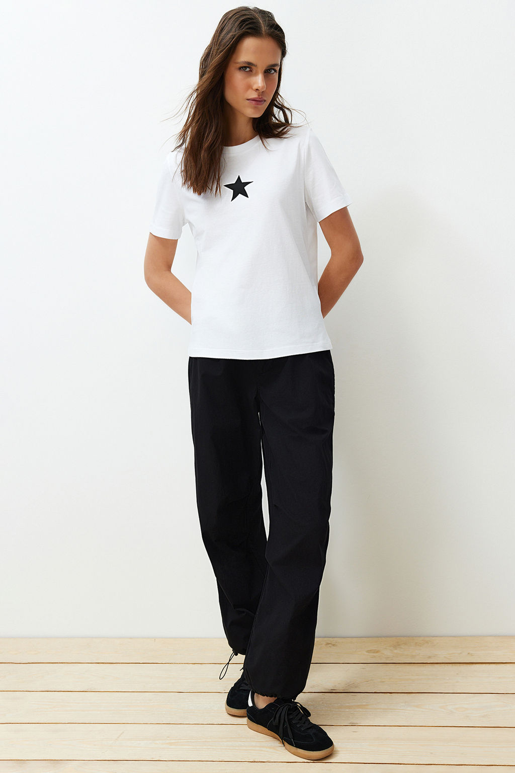 TRENDYOLMILLA Antrasit %100 Pamuk Y?ld?z Bask?l? Regular/Normal Kal?p Bisiklet Yaka Orme T-Shirt TWOSS24TS00095  фото 7