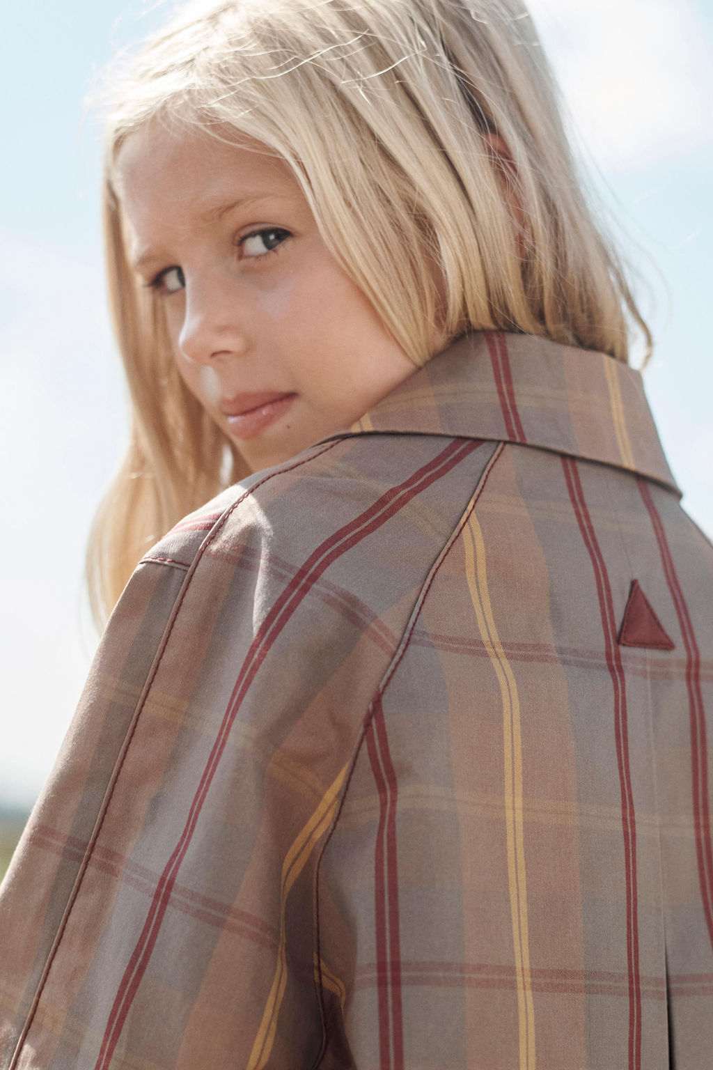 LIMITED EDITION CHECK WAXED COAT - Zara фото 4