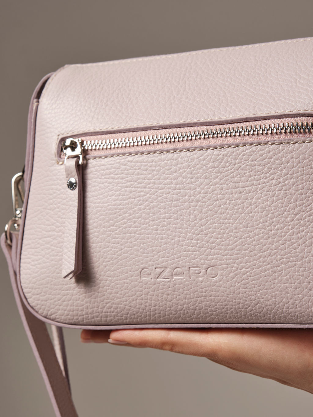 Сумка кожаная через плечо Azaro 3684 розовый дым