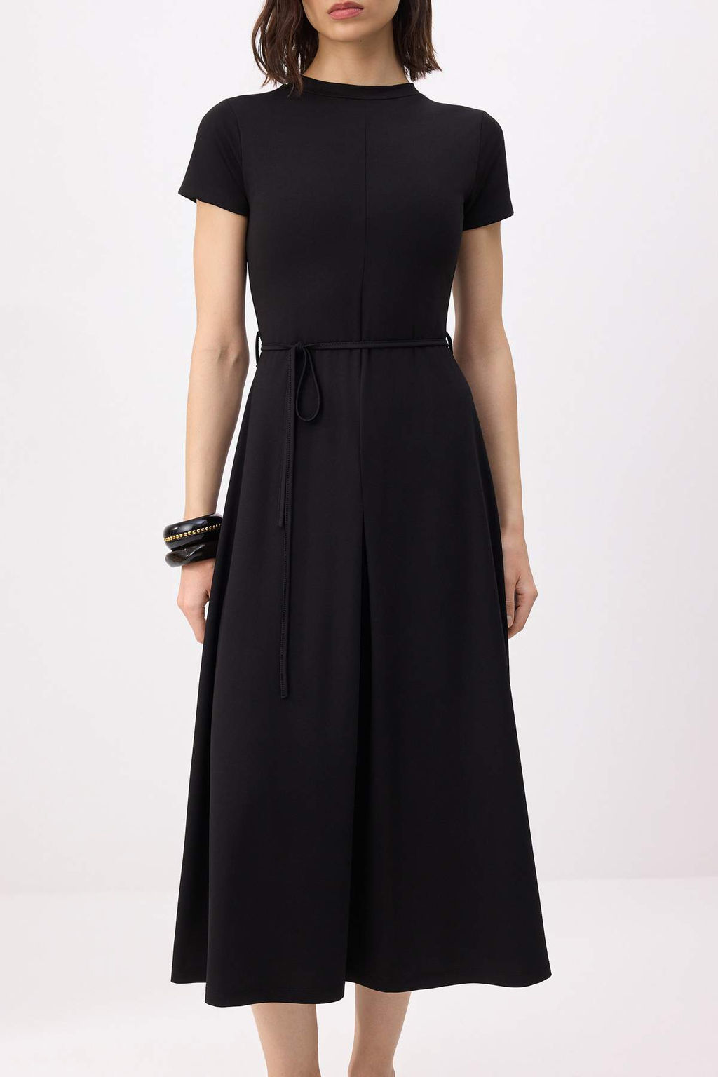 Siyah Duz Shift Bisiklet Yaka Standart Kol K?sa Midi Soft Touch Orme Elbise TWOSS26EL00197