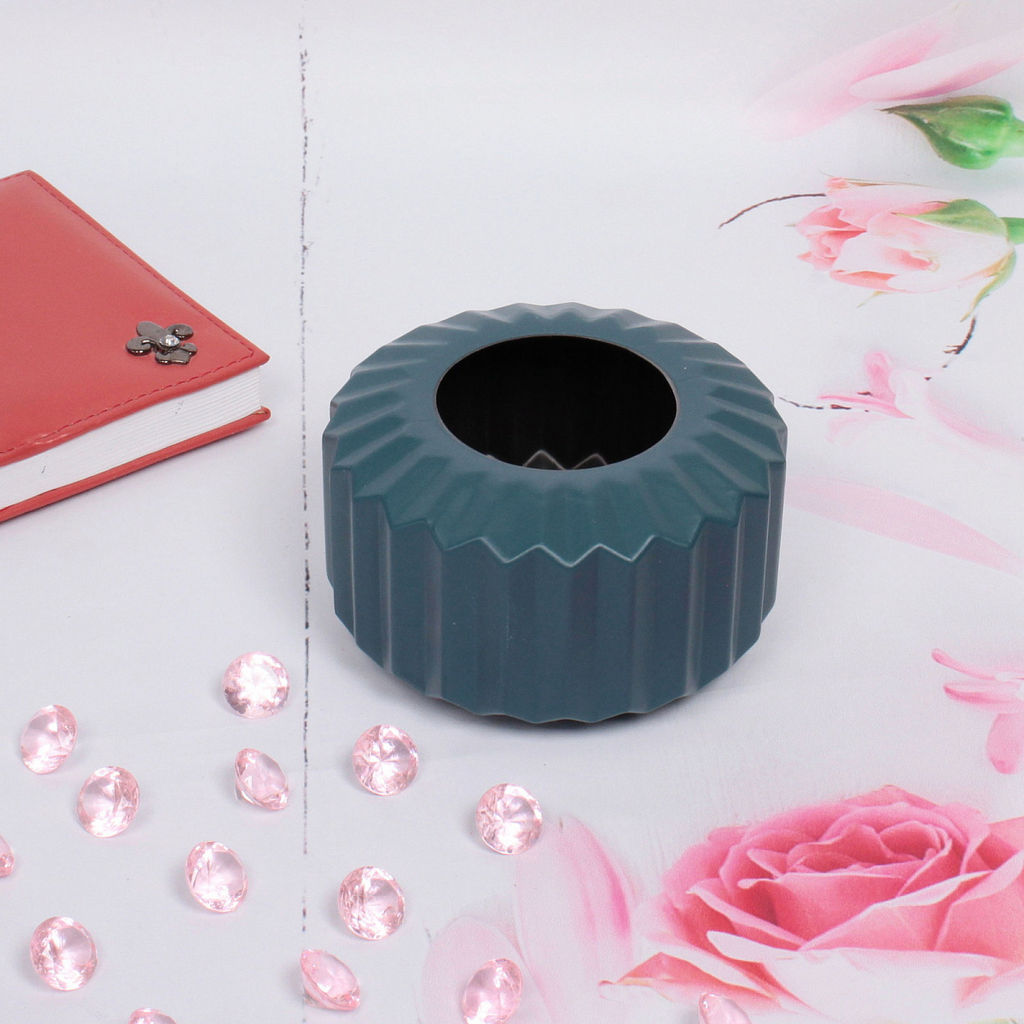 Цена за 4 шт. Ваза из пластика "Marlen-Блум" 0,5л 12,5*8см цвет синий