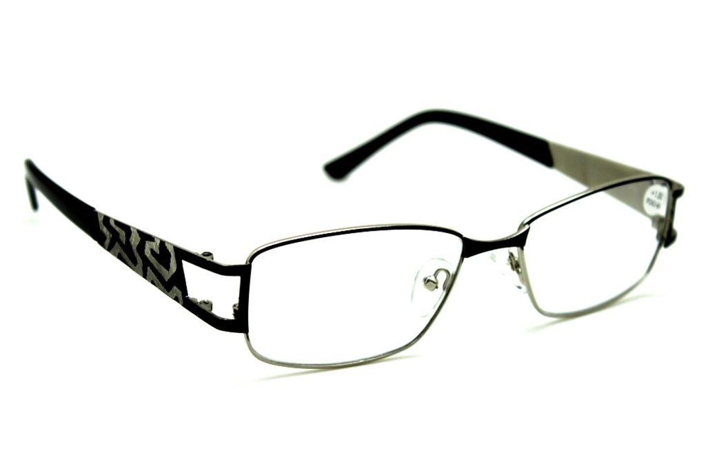 Готовые очки f- FM 046 black/silver +3,5