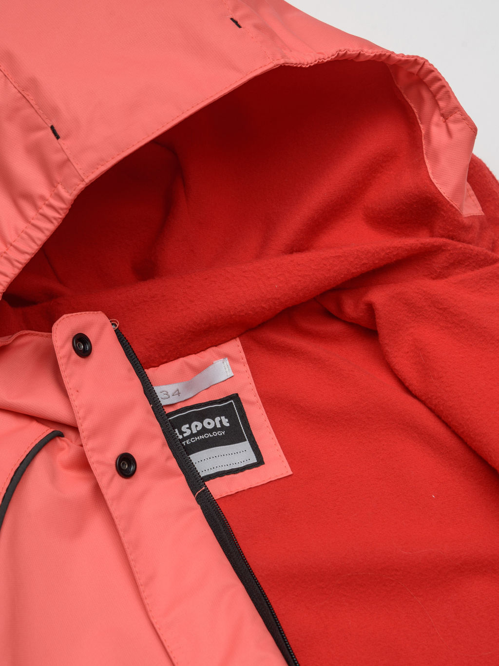 ВЕТРОВКА ИТТЕН.