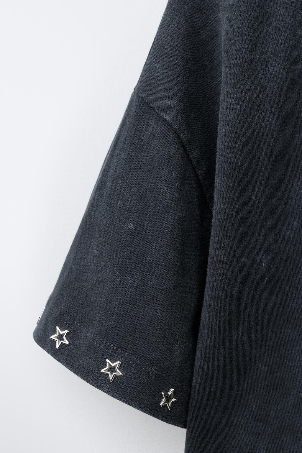 CAMISETA ESTRELLAS BRILLO / Negro - Zara фото 4