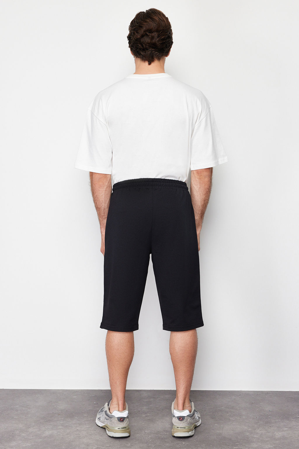 TRENDYOL MAN Basic Siyah Regular/Normal Kesim Uzun Boy Lastik Belli Kordonlu Sort TMNSS24SR00036 - Trendyolmilla фото 6