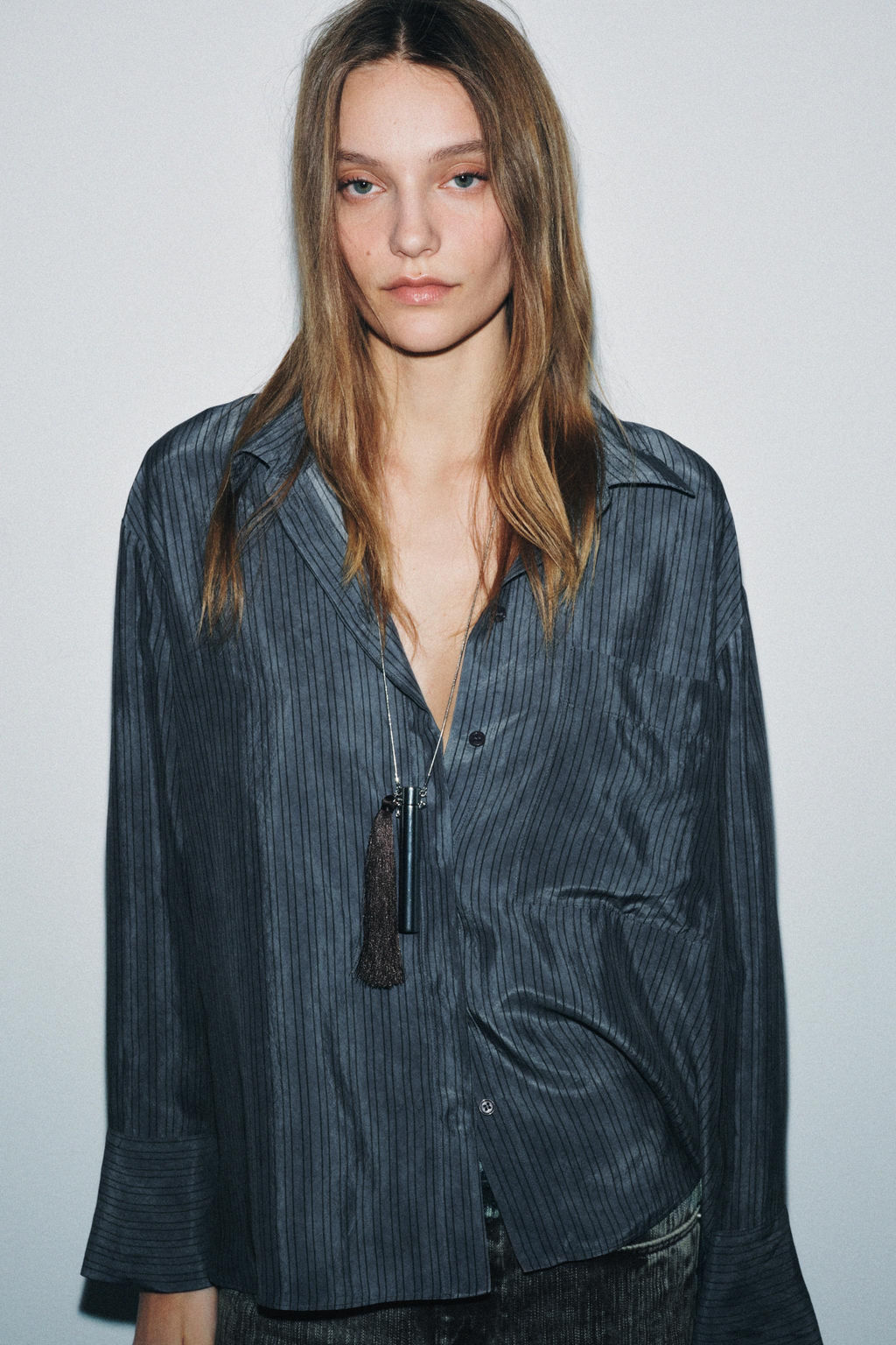 CAMISA OVERSIZE FLUIDA RAYAS ZW COLLECTION / Azul - Zara фото 2