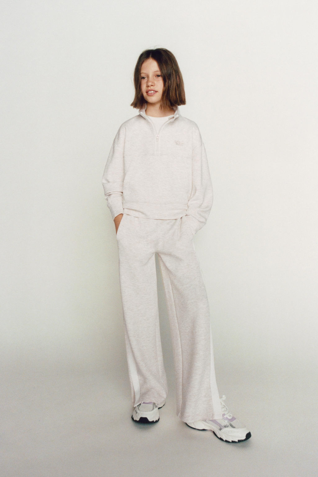 RAISED SLOGAN SWEATSHIRT - Zara фото 6