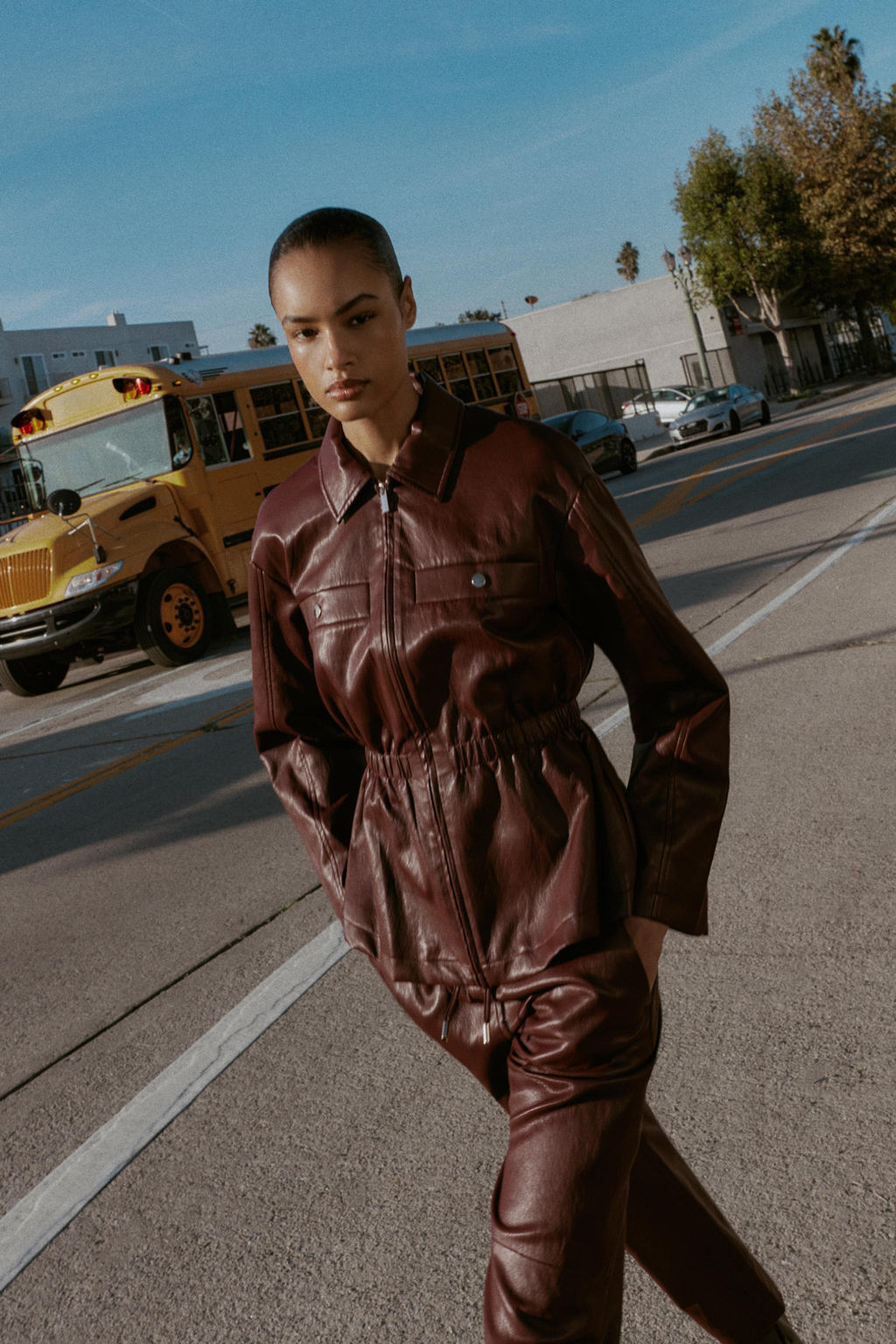 FAUX LEATHER JACKET WITH ELASTICATED WAIST - Zara фото 6