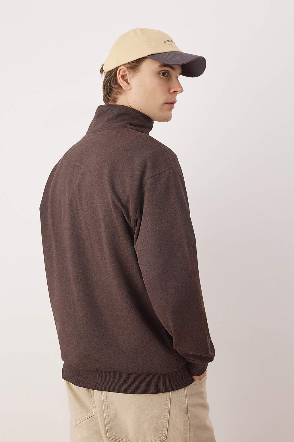 TRENDYOL MAN Lacivert Oversize/Genis Kesim Dik Yaka Fermuarl? Etiketli Ici Polarl? Sweatshirt TMNAW25SW00168 - Trendyolmilla фото 19