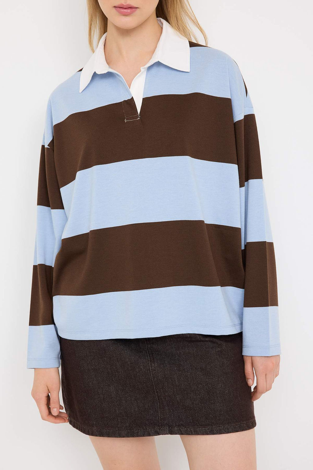 Kahverengi Cizgili Polo Yaka Oversize/Genis Kal?p Orme Sweatshirt TWOAW26SW00051