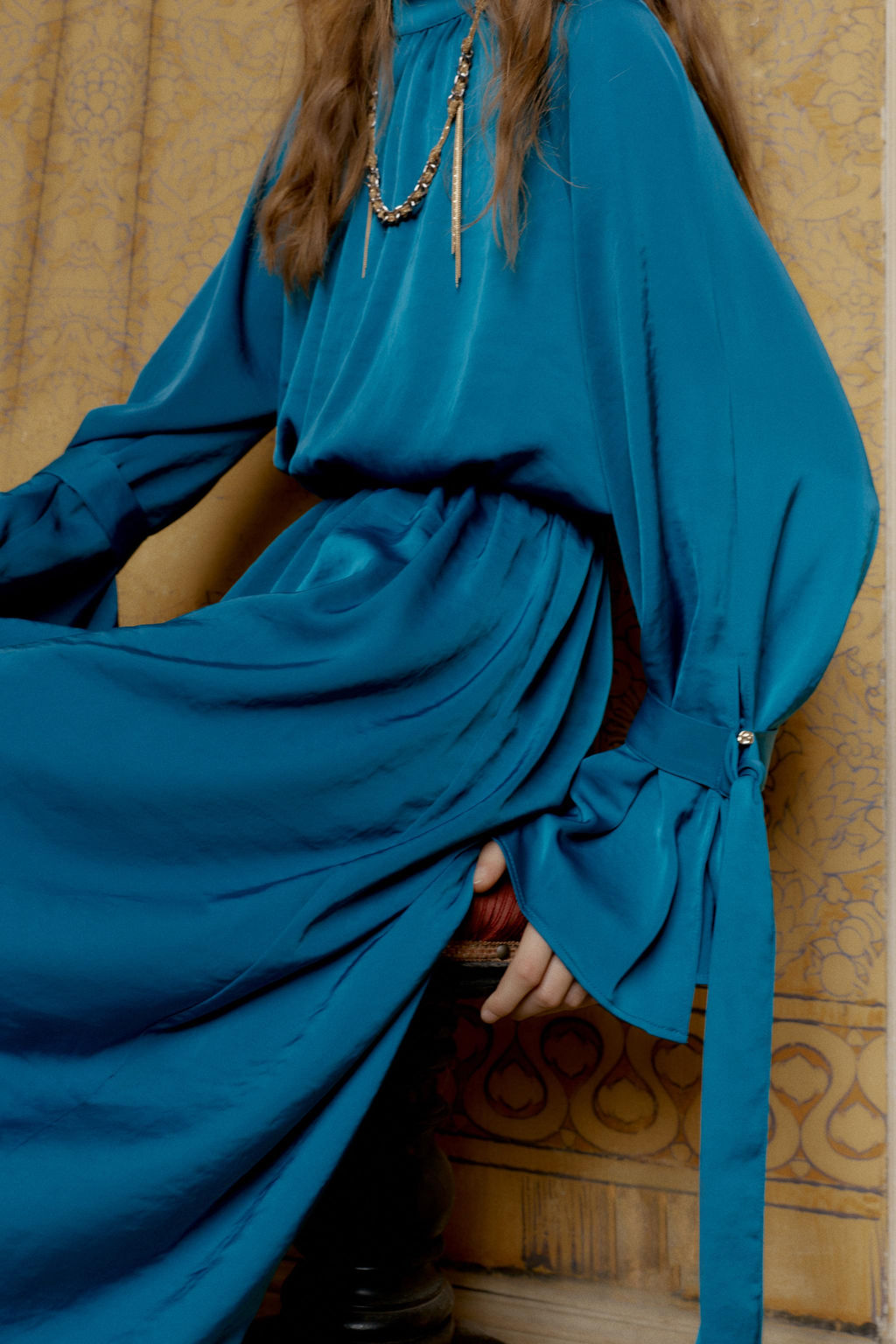 SATIN MIDI DRESS WITH BOWS - Zara фото 5