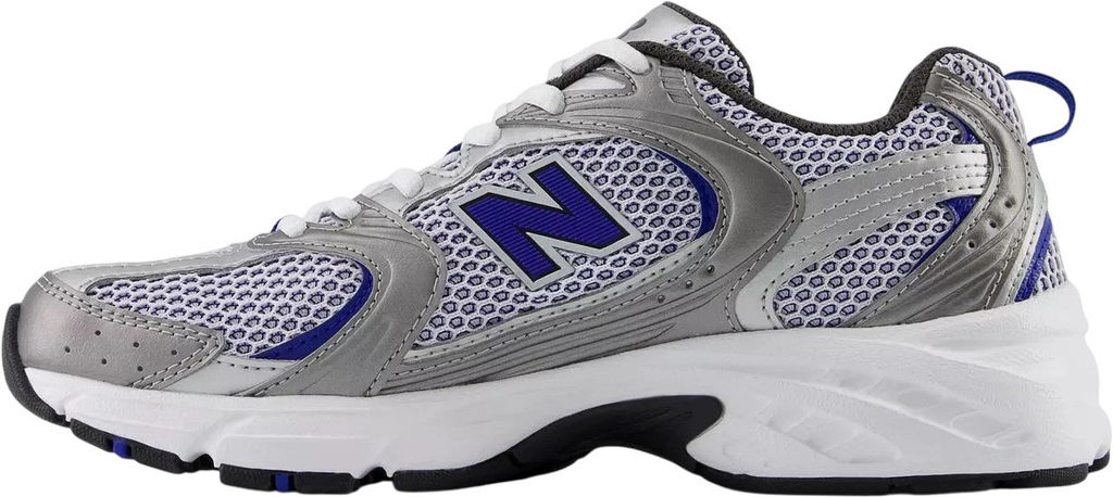 Кроссовки взрослые