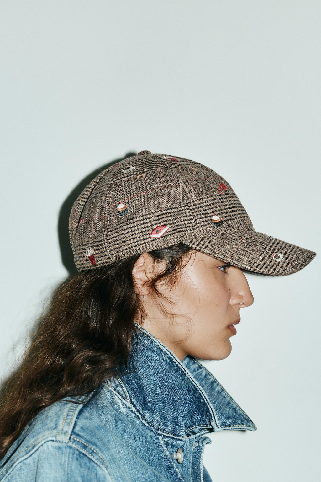 EMBROIDERED WOOL CHECK CAP