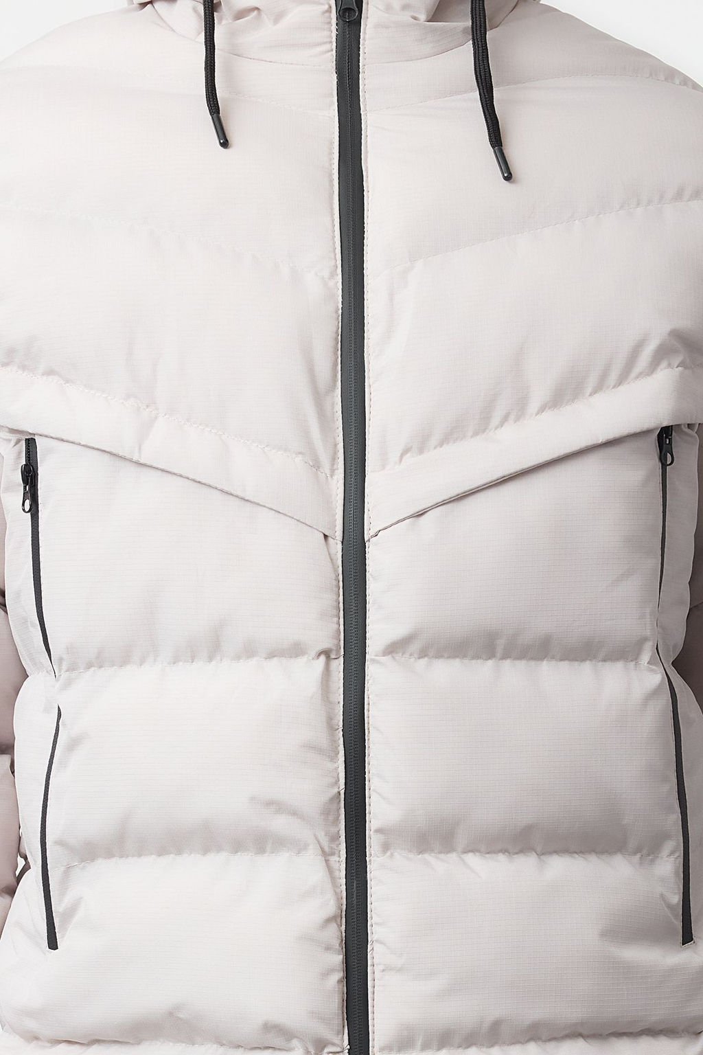 Trendyolmilla Man Gri Regular Fit Sisme Kapusonlu Suya ve Ruzgara Dayan?kl? K?sl?k Mont TMNAW25MO00041  фото 3