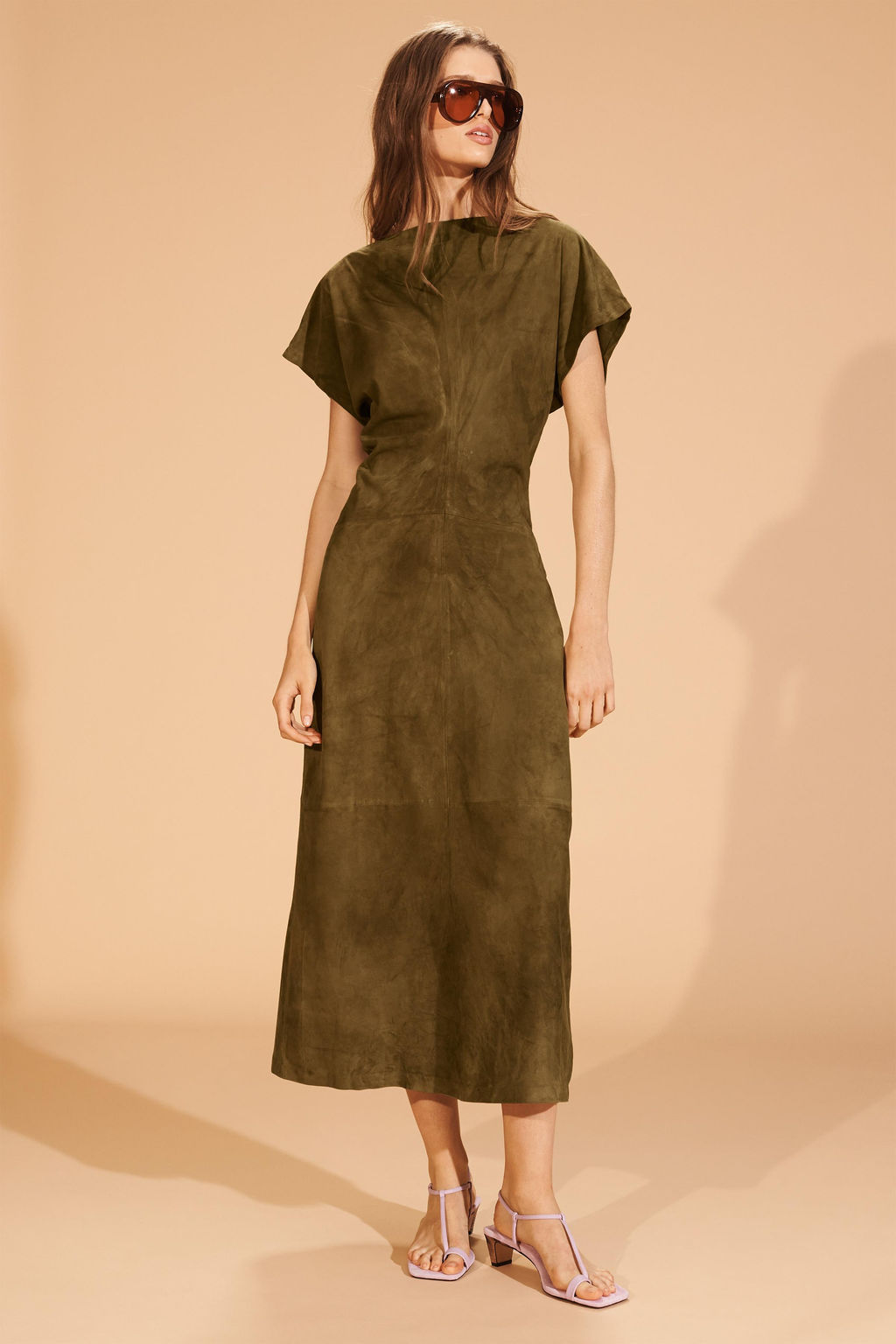 LIMITED EDITION DRAPED SUEDE LEATHER DRESS - Zara фото 3