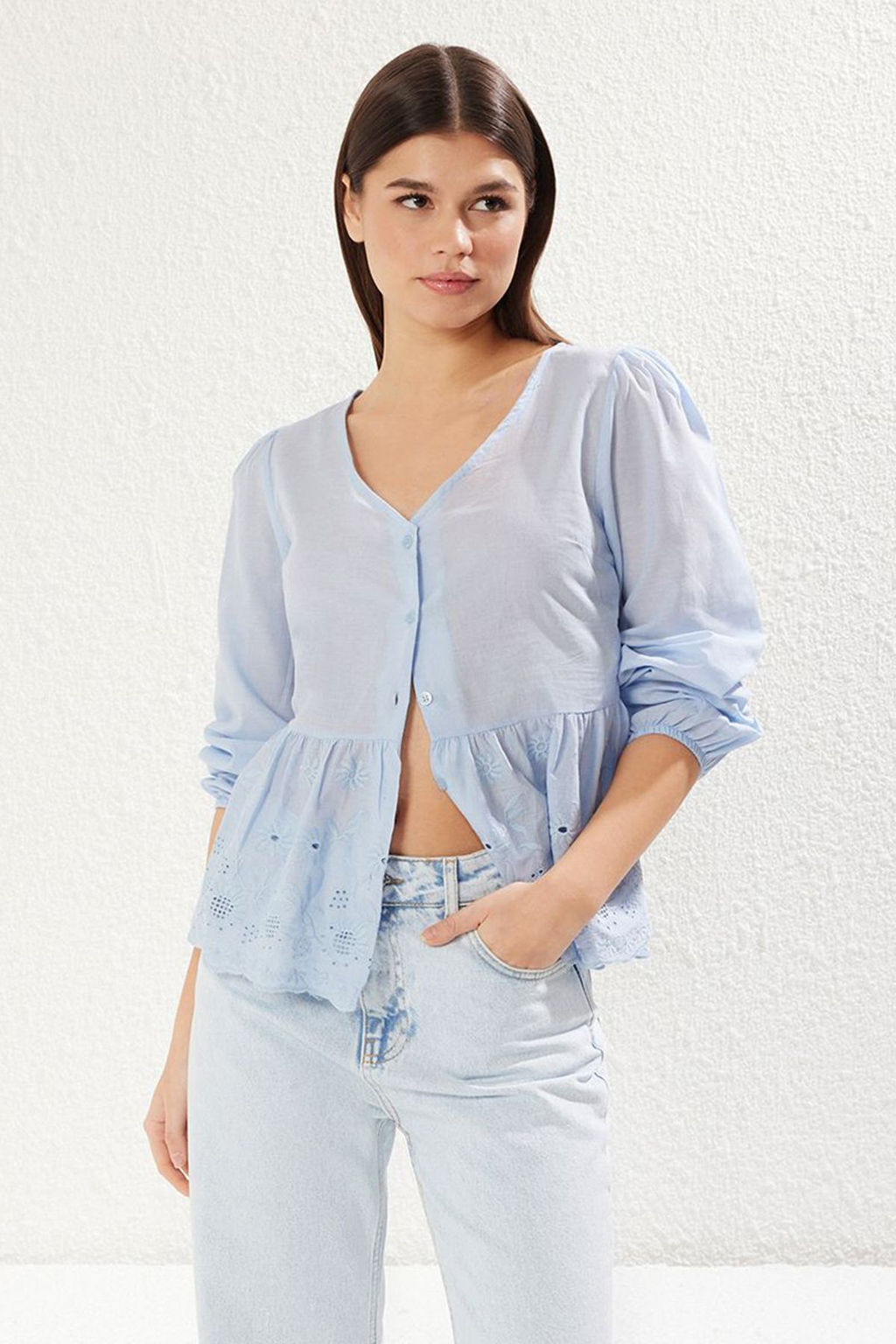 TRENDYOLMILLA Ac?k Sar? Dokuma Etek Ucu Nak?s Detayl? Regular Normal Kal?p Dokuma Gomlek TWOSS25GO00006 фото 11