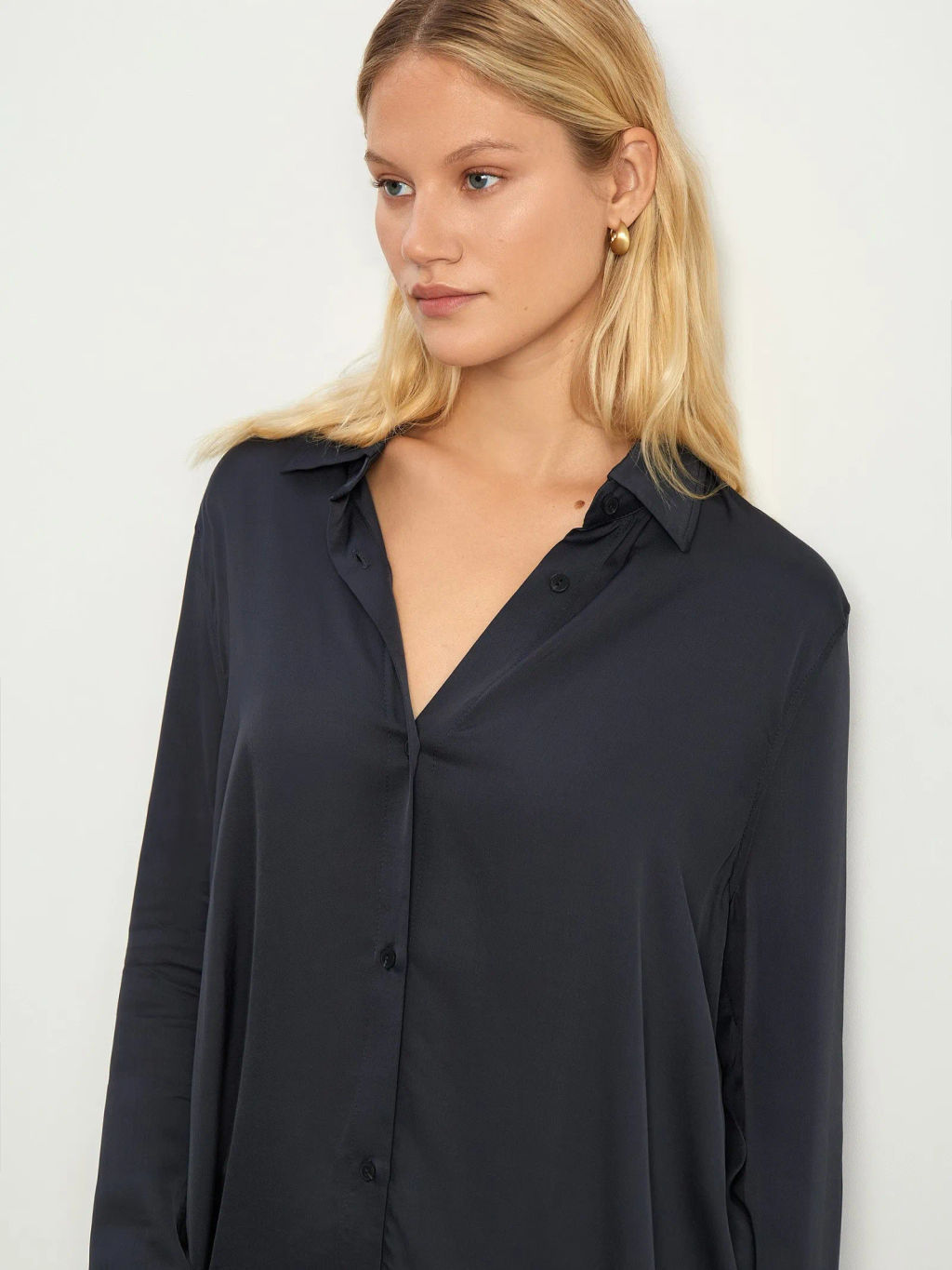 Рубашка однотонная - Emka фото 3