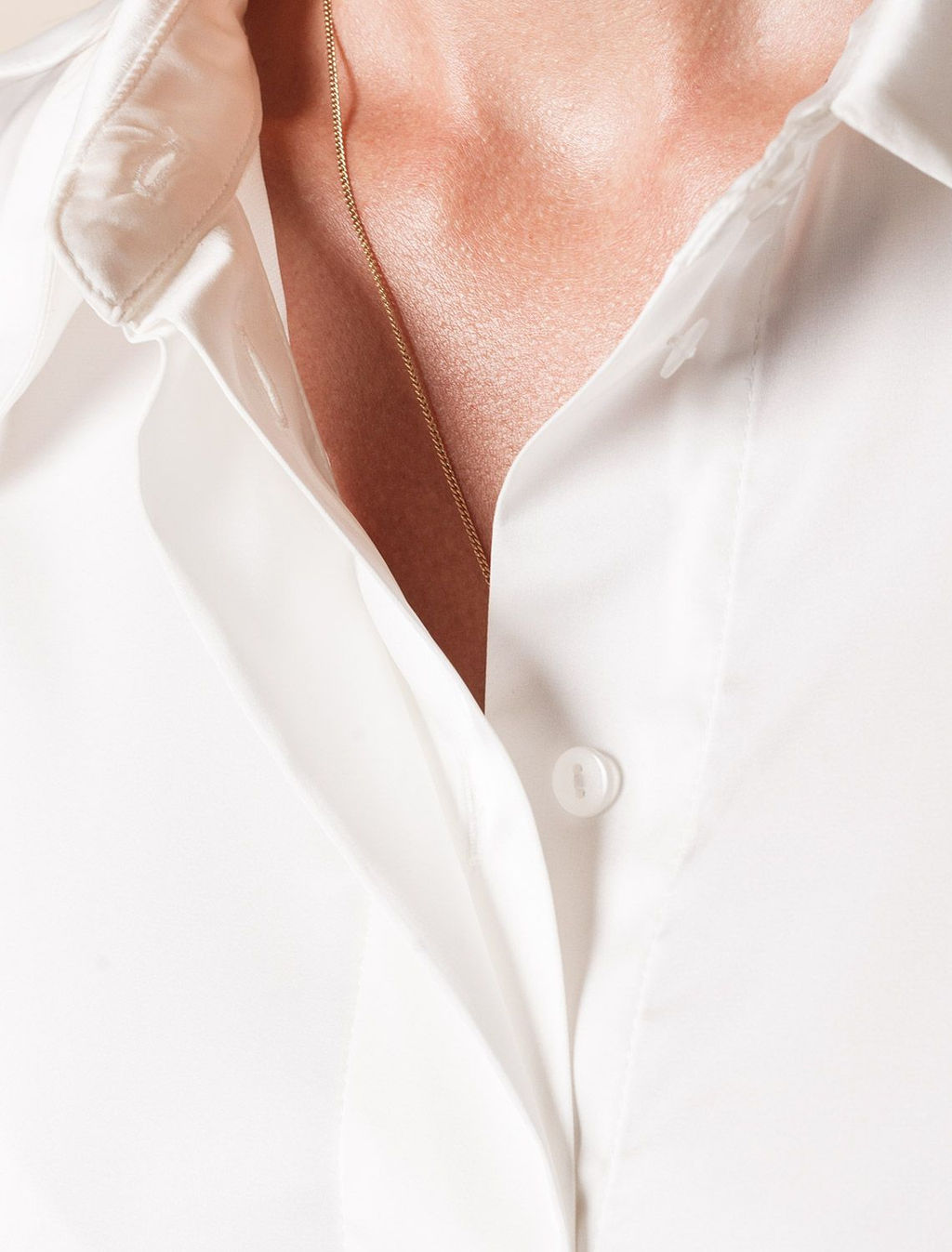 D29.275 Блузка женская натуральный белый