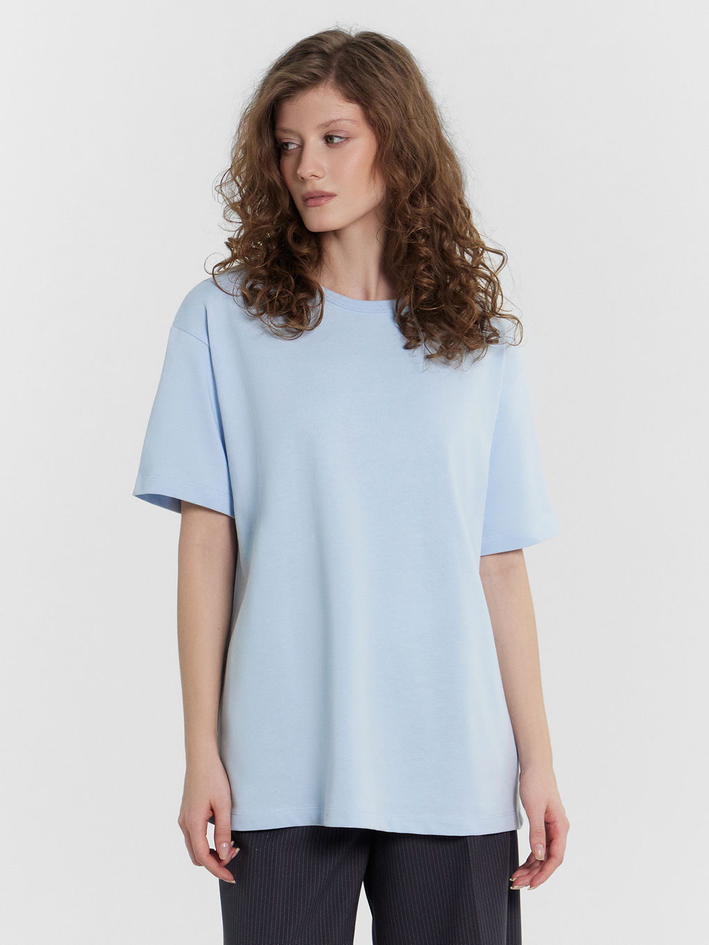 Футболка женская голубая воздушный голубой 112934 - Mark formelle фото 2