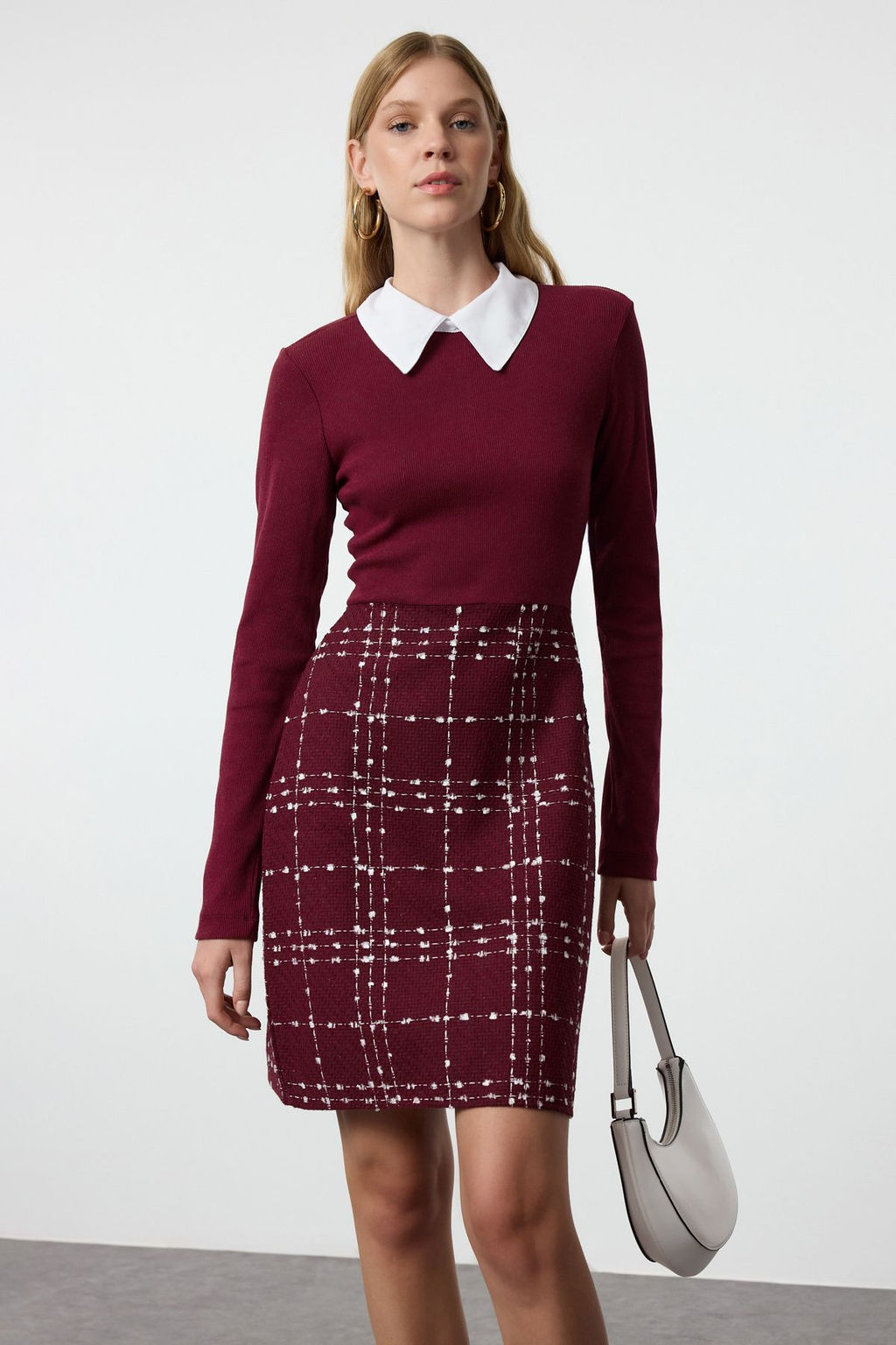 TRENDYOLMILLA Siyah Tuvit Dokuma Elbise TWOAW21EL0454  фото 2