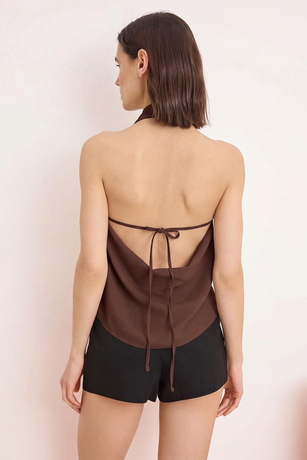 Kahverengi Degaje Yaka S?rt Dekolteli Dokuma Krep Bluz TWOSS26BZ00408