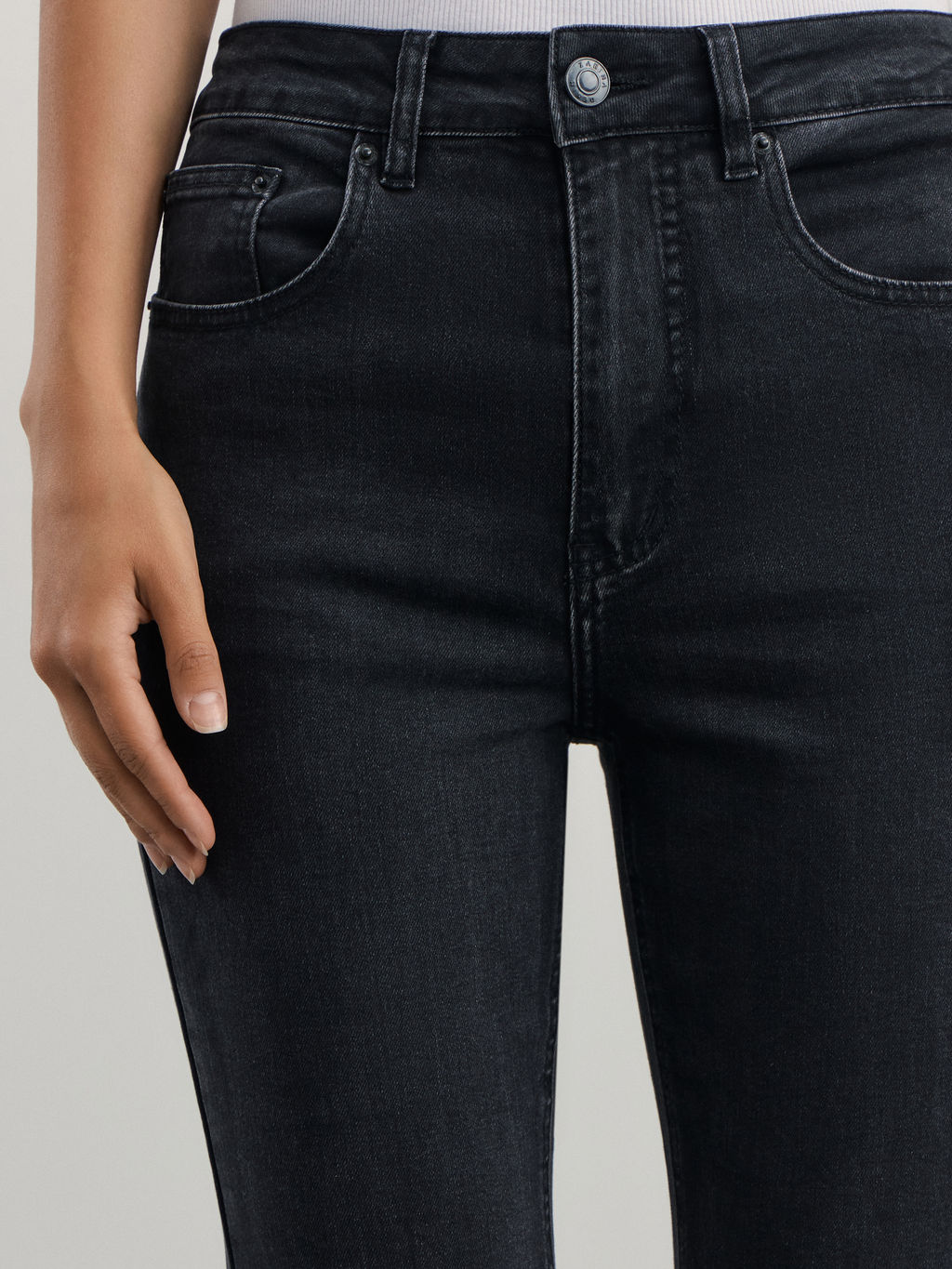 Джинсы bootcut с высокой посадкой / Zarina  фото 5