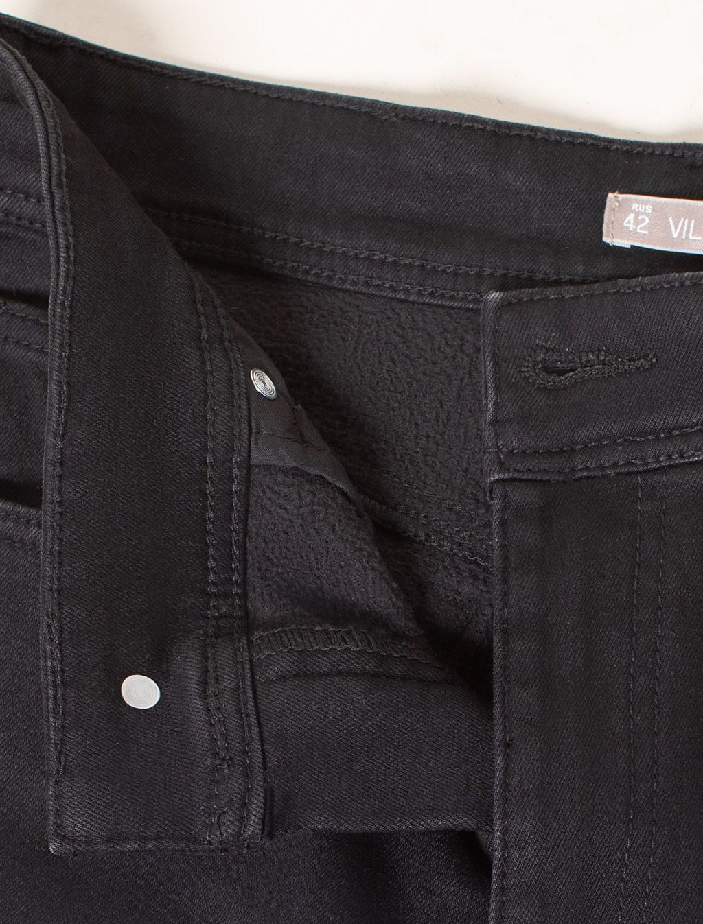 D54.076 Джинсы женские черный