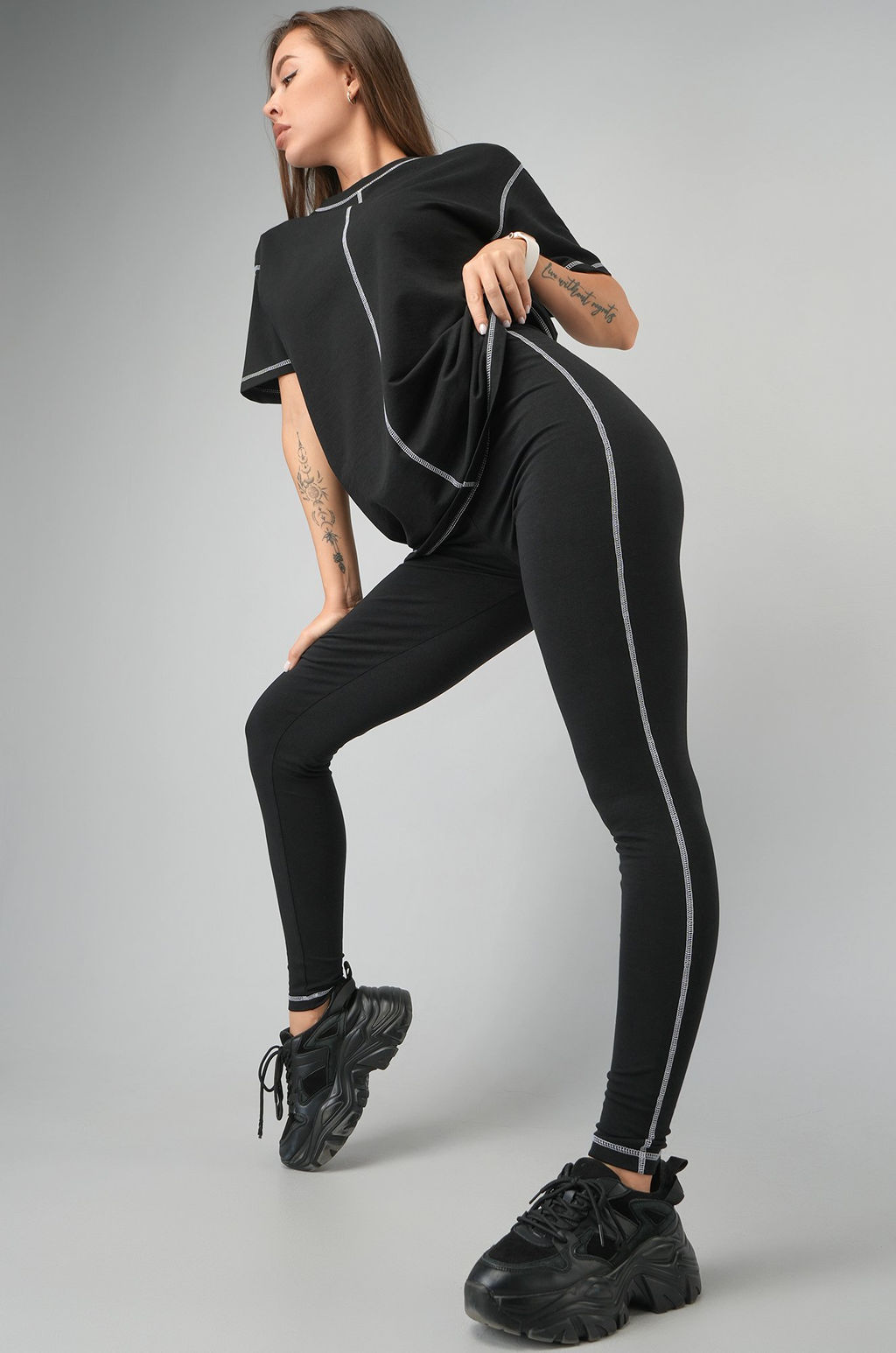 Женский костюм с легинсами Happyfox