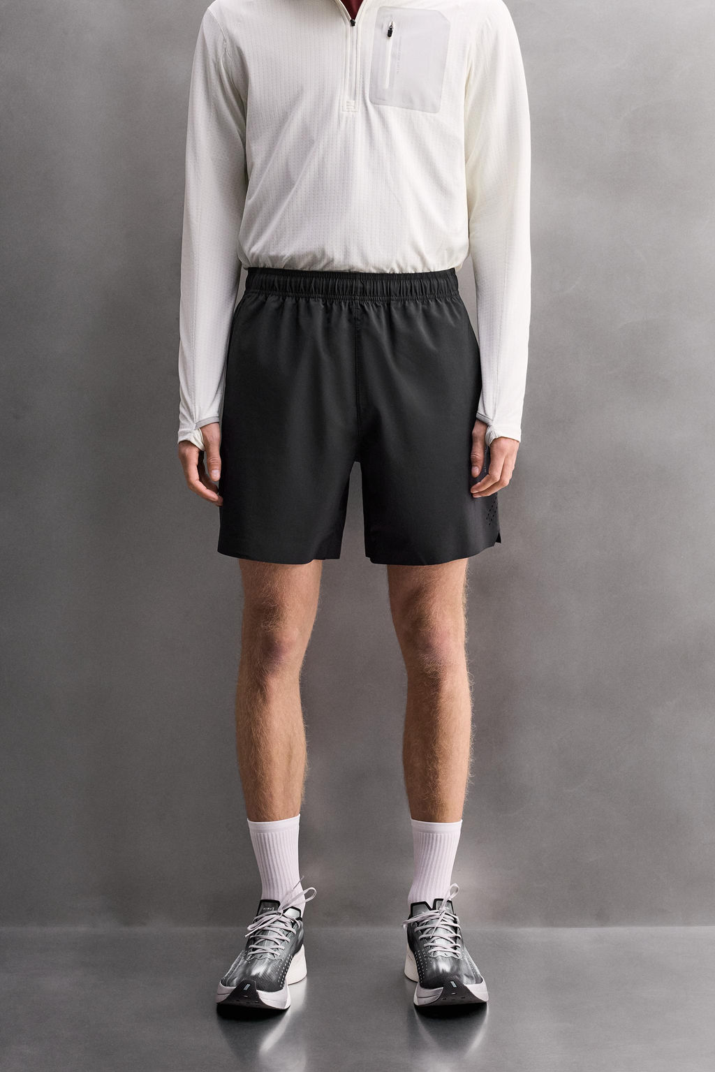 PANTALONES CORTOS PERFORADOS / Negro - Zara фото 2