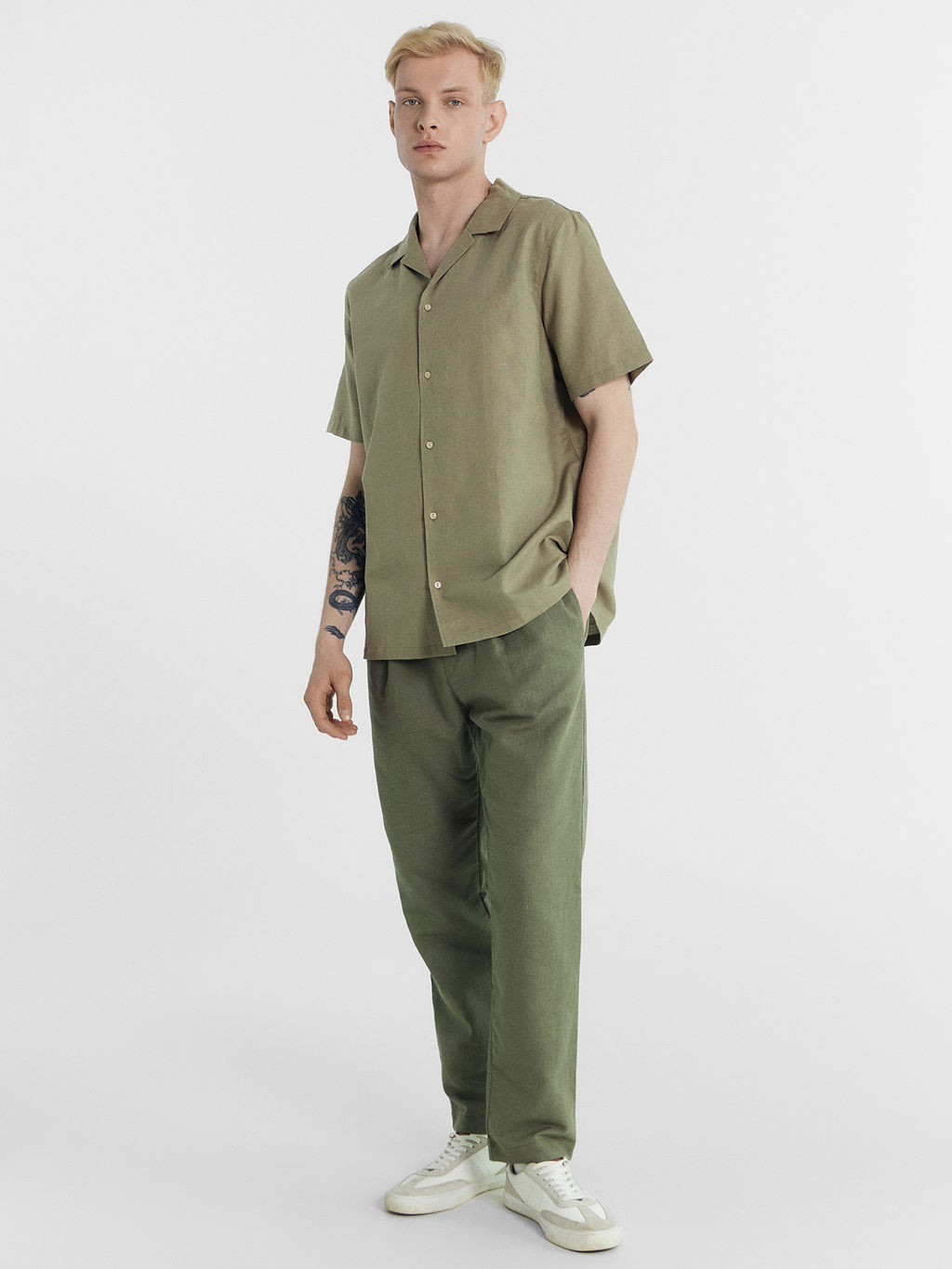 Мужская рубашка хаки из хлопка и льна хаки1 111819 - Mark formelle фото 2