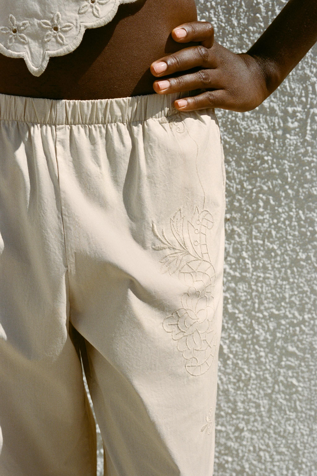 EMBROIDERED PYJAMA TROUSERS - Zara фото 8