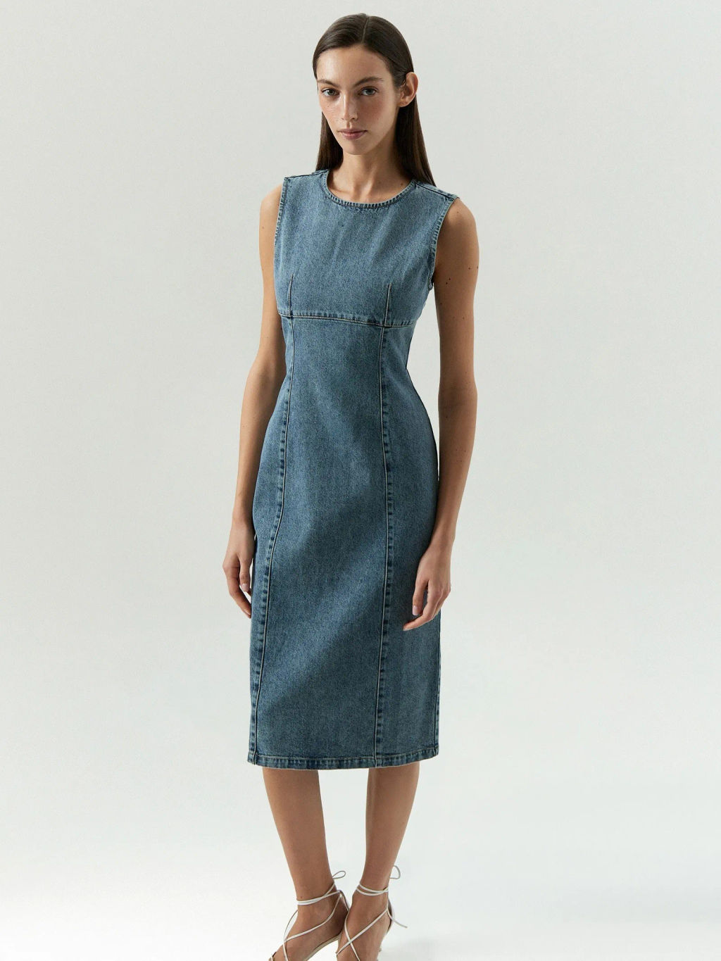 ЕМКА / Джинсовое платье-футляр миди - Emka фото 4