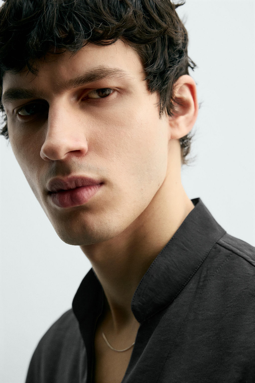 FLUID TEXTURED SHIRT