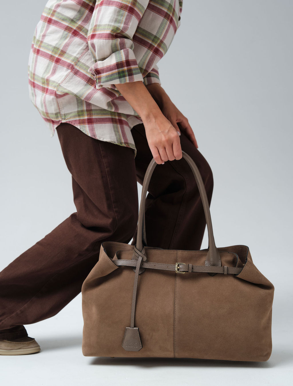 Замшевая сумка Daniela DBR 31375 серо-коричневый фото 8