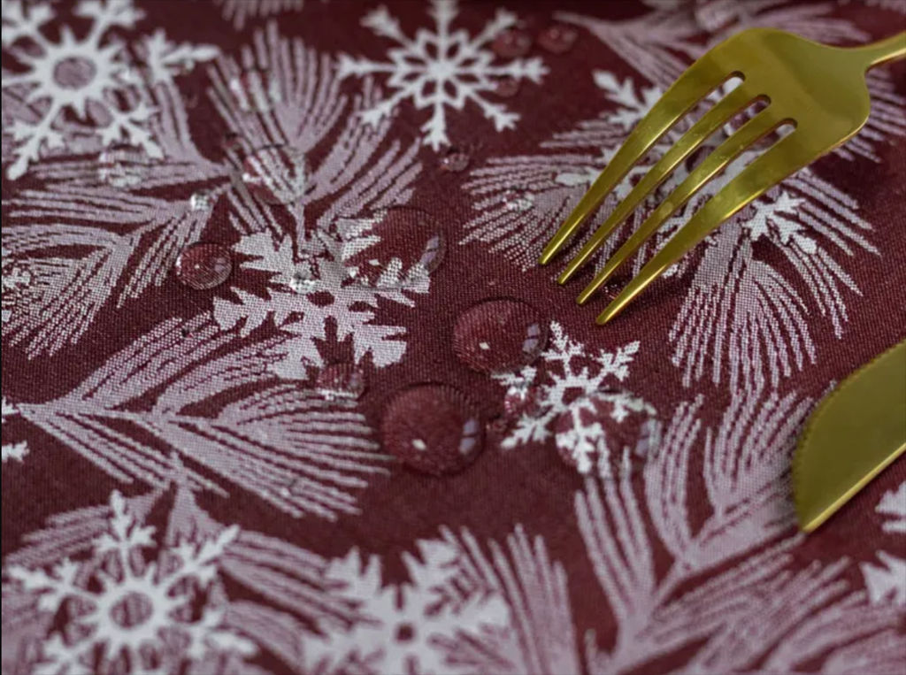 Скатерть М150-2634/191862+010101П 150x150