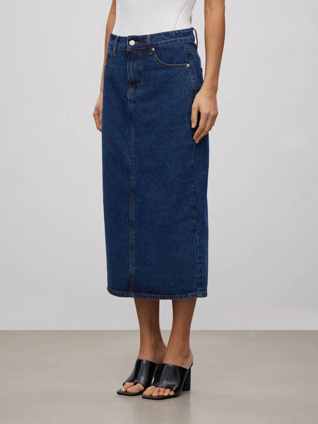 ЕМКА / Джинсовая юбка с высокой посадкой - Emka фото 5