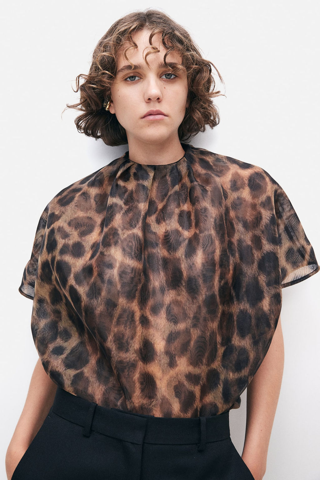 Blusa de organza con pliegues - H&m фото 2
