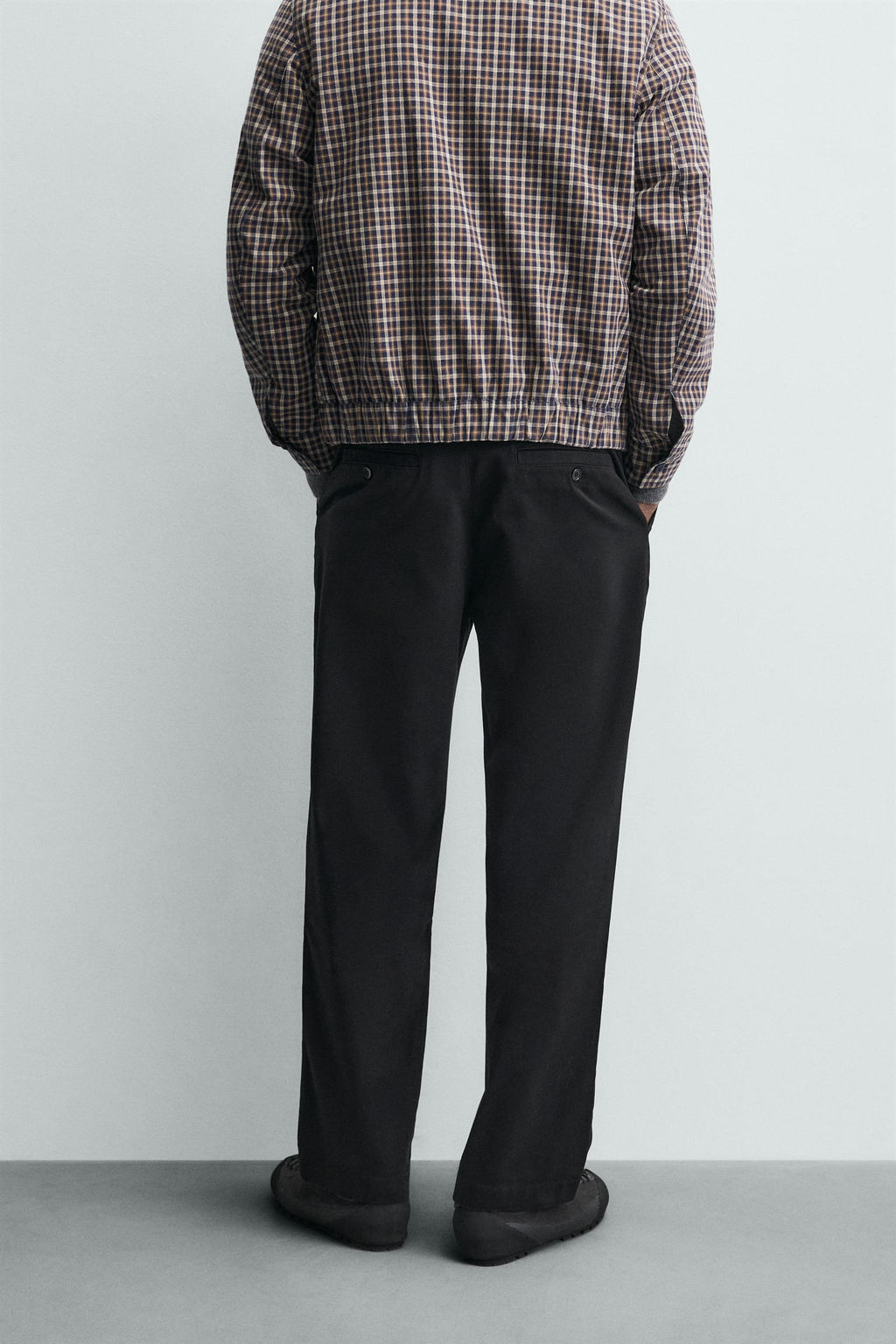 REGULAR FIT CHINO TROUSERS - Zara фото 3