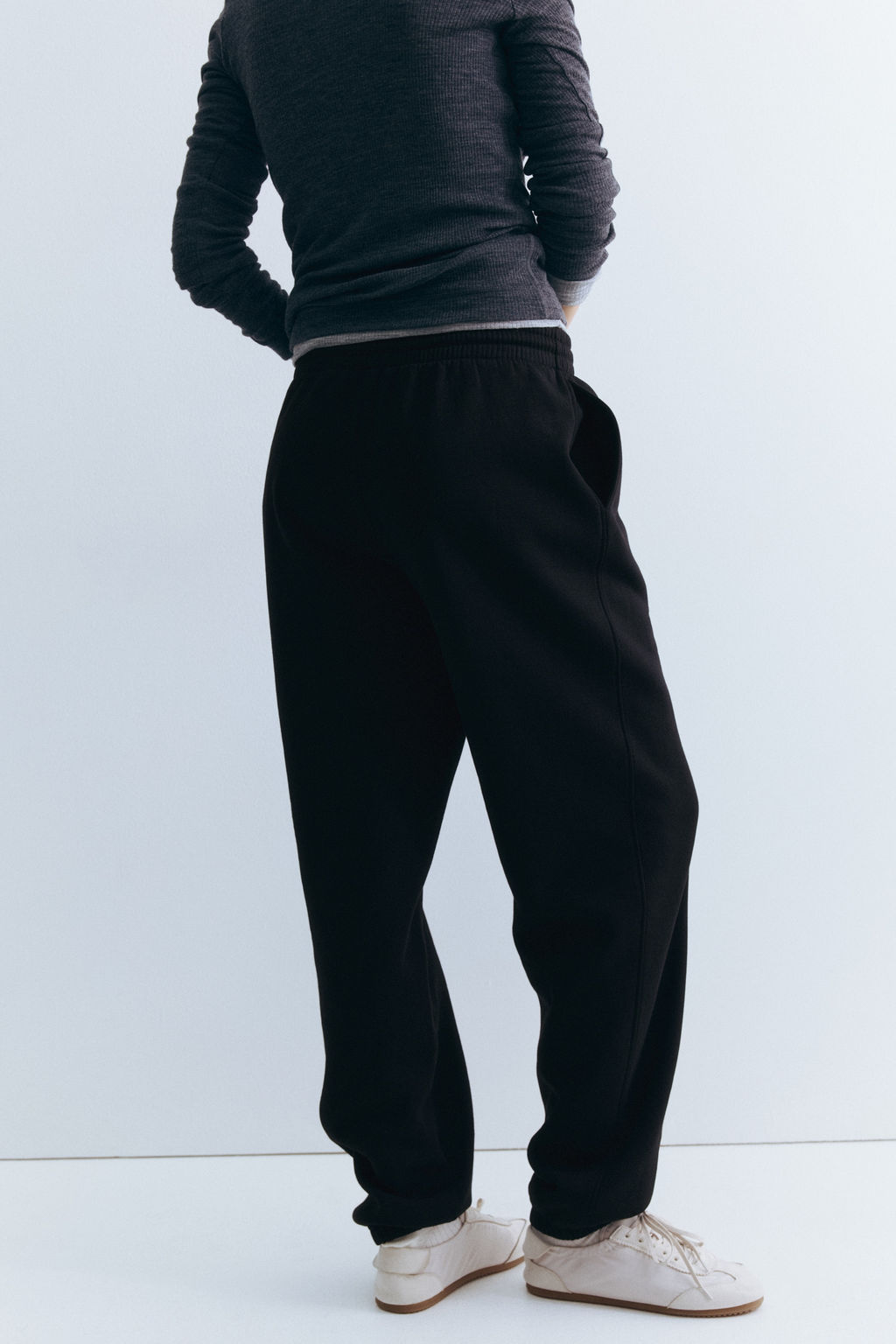 Pantalon de chandal en mezcla de algodon - H&m фото 11