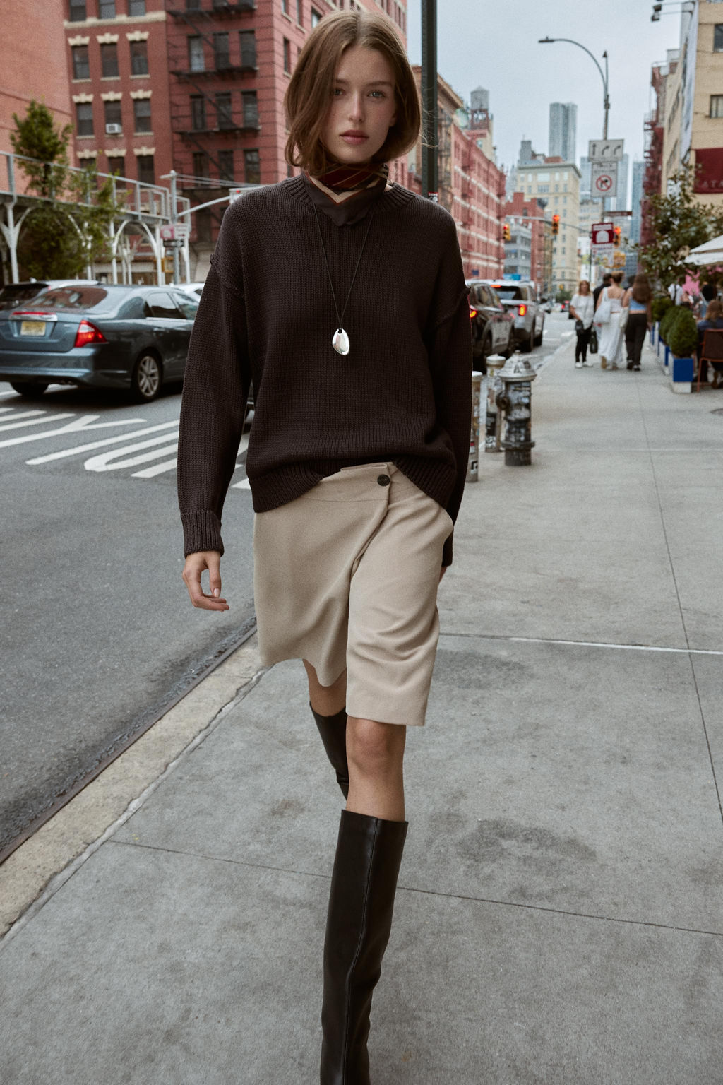 CROSSOVER BERMUDA SHORTS