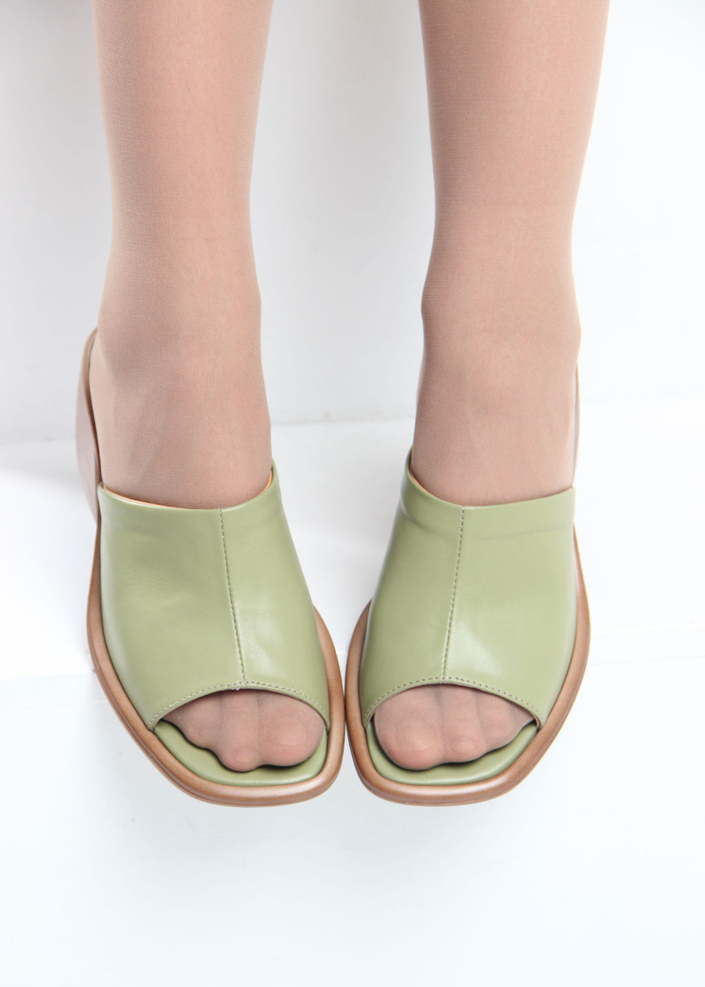 Сабо 4012.23663be. Оливо-орех