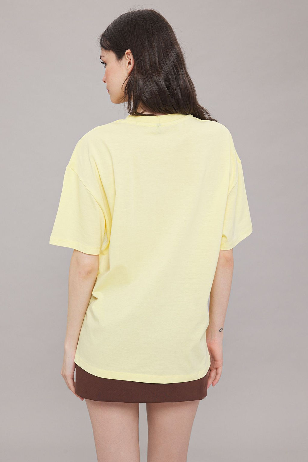 TRENDYOLMILLA Ac?k Sar? Bask?l? Oversize/Genis Kal?p Orme T-shirt TWOSS25TS00103 фото 4