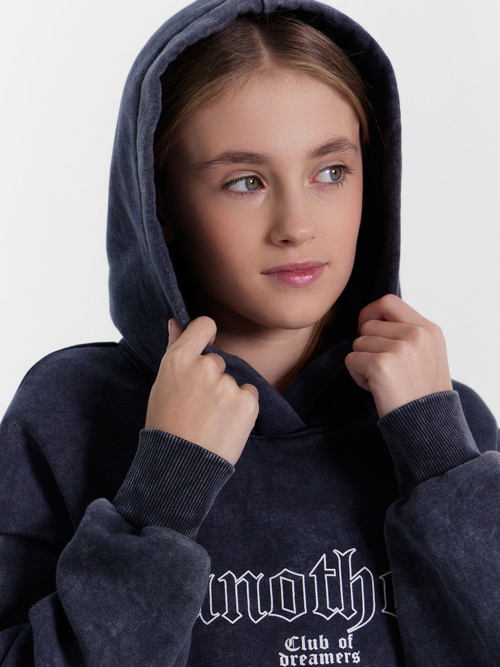 Худи для девочек серое с принтом - Mark formelle фото 5